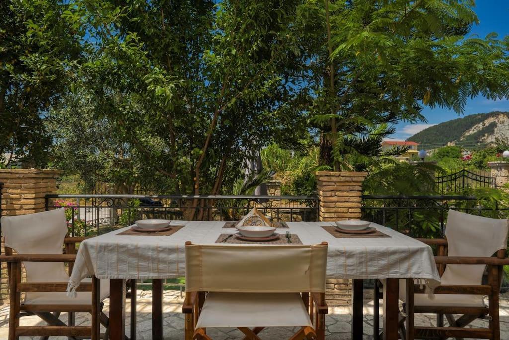 La Casa De Cambo Villa Gaitani ภายนอก รูปภาพ